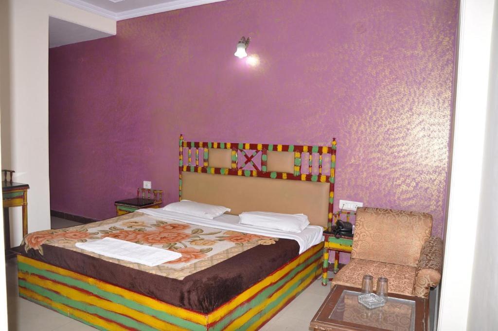 Hotel Ivory Palace Дели Номер фото